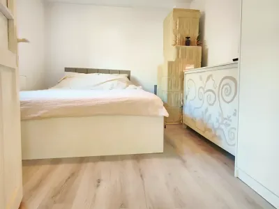 dormitor cu oglinda casa vanzare-cumparare Siliștea Snagovului Ilfov